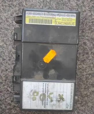 Jaguar XJ X308 Door central lock control unit/module LNC2600JE