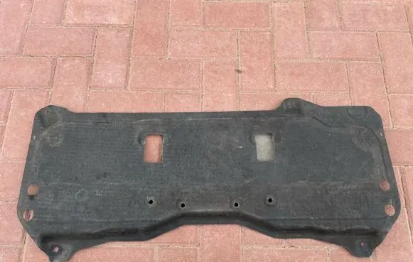 Audi Q7 4M Front bumper skid plate/under tray 4M0804033C