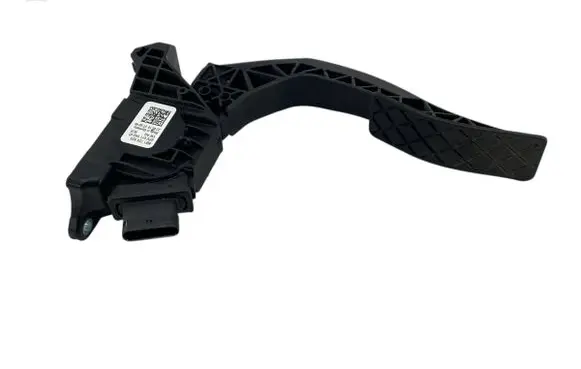 Audi A4 S4 B9 Accelerator throttle pedal 8W1723523