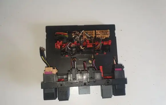 Volkswagen PASSAT B6 Comfort/convenience module 3C0937049AE