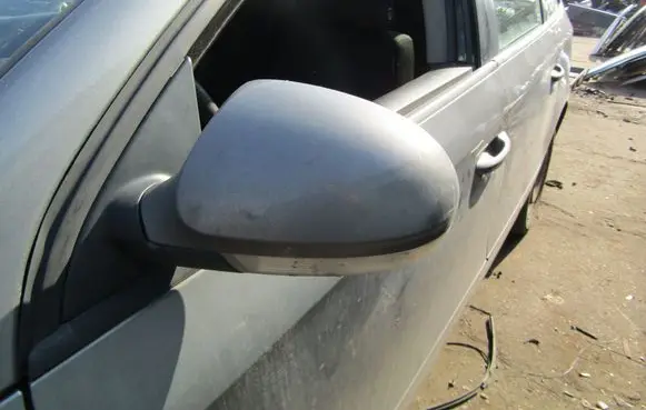 Volkswagen PASSAT B5.5 Manual wing mirror 