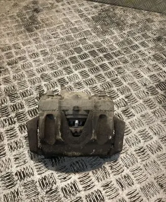 Mercedes-Benz E W212 Front brake caliper 2044213181 A2044213181