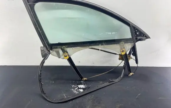 Audi A6 S6 C6 4F Front window lifting mechanism without motor 4F0837462C 4F0837630 4F0837462D