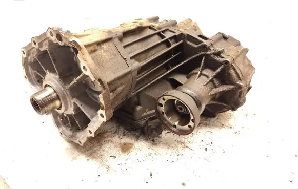 Suzuki Grand Vitara II Gearbox transfer box case 