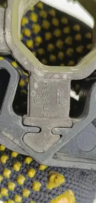 Audi A3 S3 A3 Sportback 8P Radiator mount bracket 1z0121367a