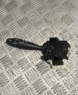 Suzuki Swift I Indicator stalk 173744
