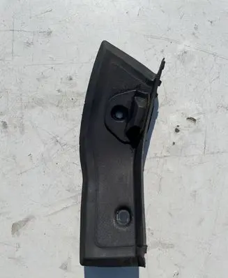 Mercedes-Benz C W204 Other trunk/boot trim element A2046933633