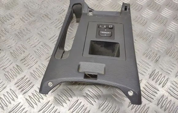 Toyota RAV 4 (XA30) Wing mirror switch 5892542010