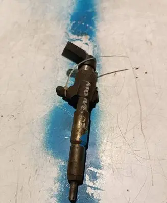 Ford Mondeo MK IV Fuel injector