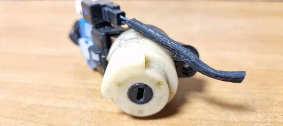 Volvo S40, V40 Ignition lock contact 36350500