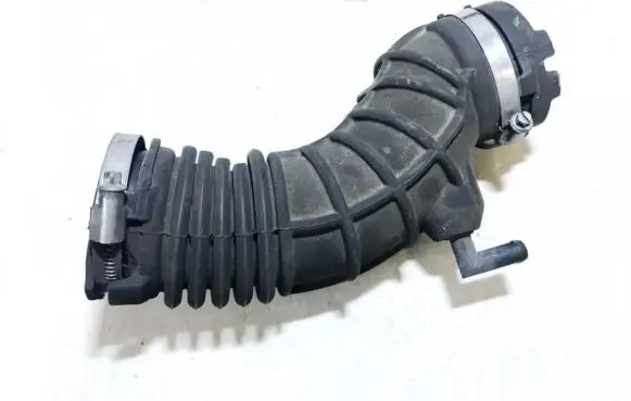 Renault Megane III Air intake hose/pipe 8200937822