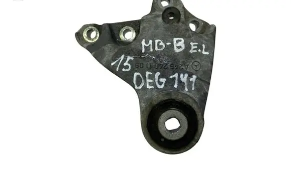Mercedes-Benz B W246 W242 Engine mounting bracket A2462401108