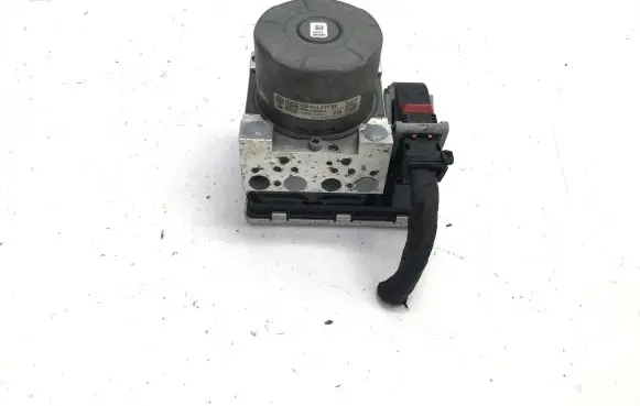 Volkswagen Golf VII ABS Pump 5Q0614517DE