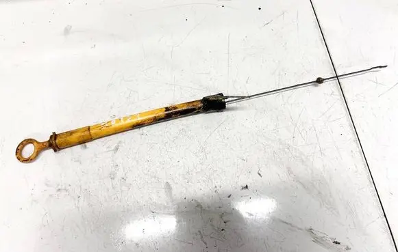 Oil level dip stick