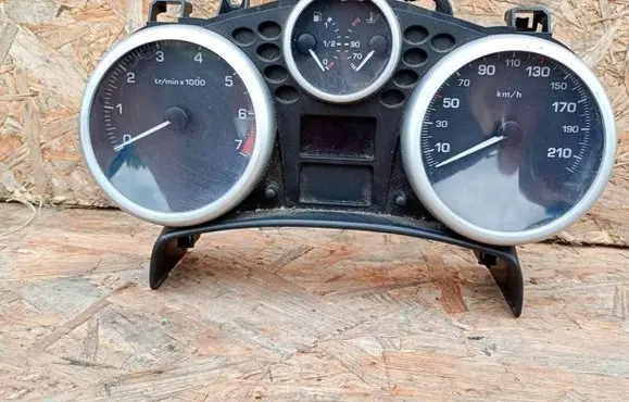 Peugeot 207 Speedometer (instrument cluster) QQQQQ