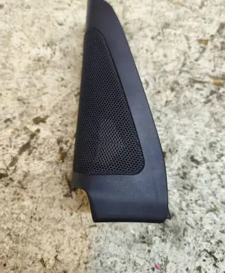 Toyota Prius (XW20) Side speaker trim/cover 6749247020 47030 8616068010