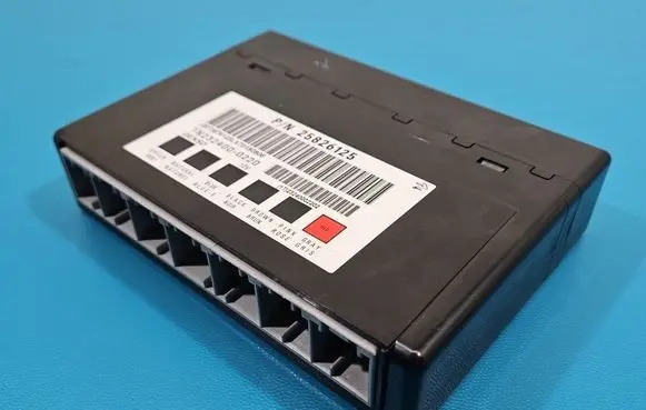 Opel Antara Central body control module 25826125 IMPRK1551292