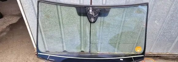 Volkswagen Tiguan Front windscreen/windshield window 5NA845011CN