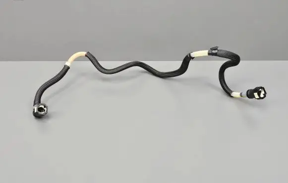 Dacia Sandero II Fuel line/pipe/hose 