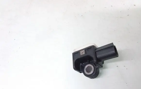 Volvo V60 Airbag deployment crash/impact sensor 31334336
