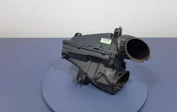 Air filter box