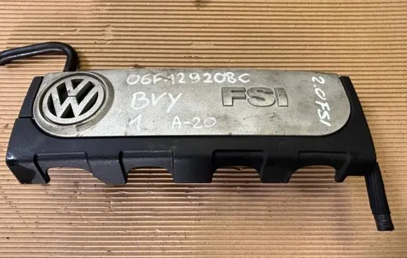 Audi A3 S3 8P Engine cover (trim) 06F129208C