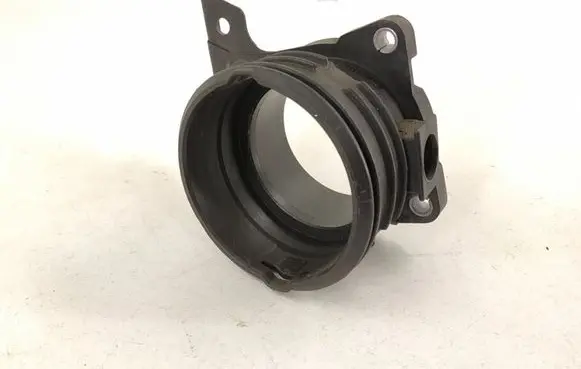 Intake resonator