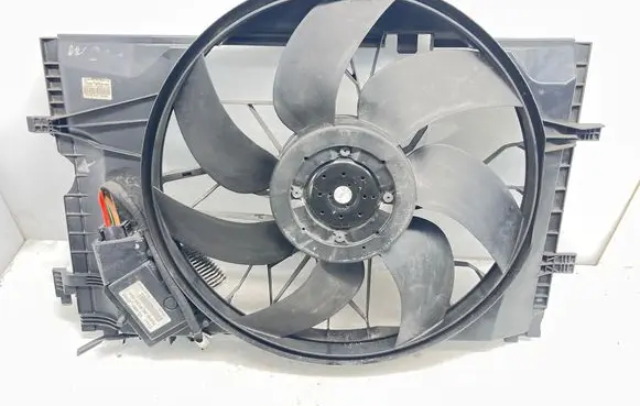 Mercedes-Benz C W203 Electric radiator cooling fan A2035000293