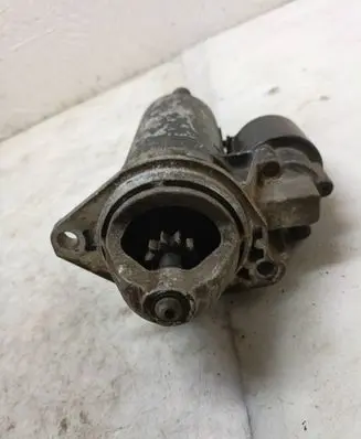 Opel Astra G Starter motor 000110115