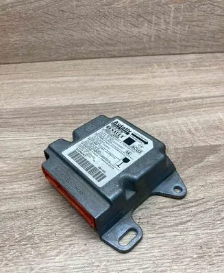 Renault Scenic I Airbag control unit/module 600639500 8200117652A USED