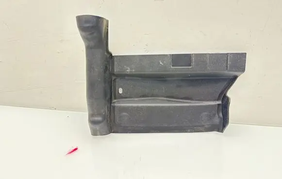 Volkswagen Golf VIII Other engine bay part 5H0819335