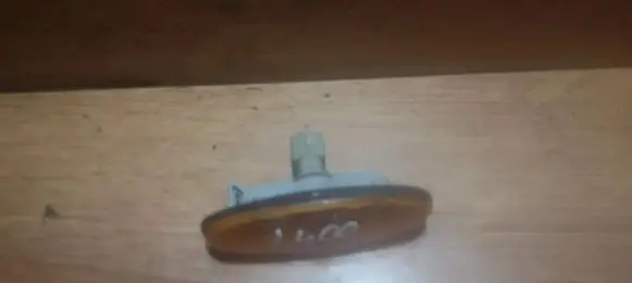 Mazda 323 Front fender indicator light