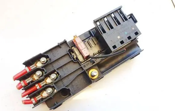 Mercedes-Benz E W211 Fuse box set 2115452301 0-1394841-1