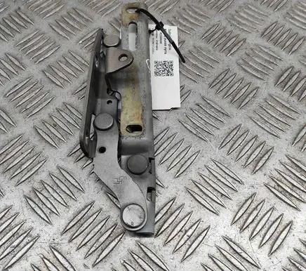 Porsche 911 996 Tailgate/trunk/boot hinge 99651215101