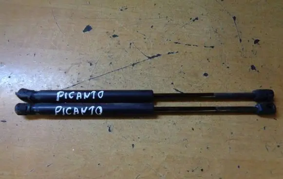 KIA Picanto Tailgate/trunk strut/damper 817701Y010