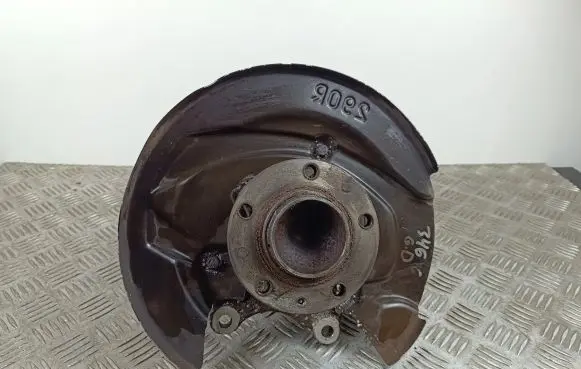 DS Automobiles 7 Crossback Rear wheel hub