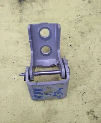 Peugeot 3008 II Front door upper hinge 