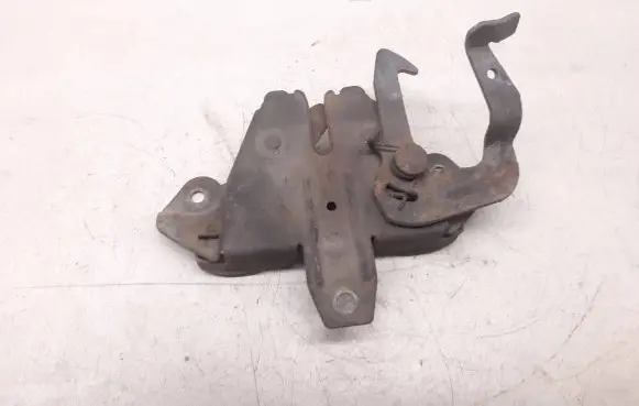 Mitsubishi Galant Engine bonnet/hood lock/catch