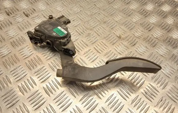 Audi A4 S4 B6 8E 8H Accelerator throttle pedal 8E1721523C