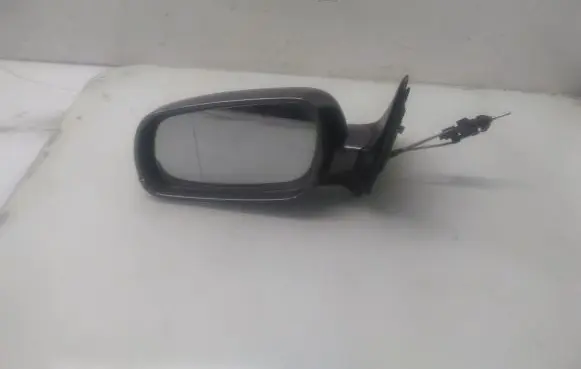 Manual wing mirror