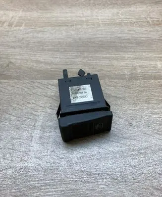 Audi 100 S4 C4 Windscreen/window heater switch 893941503