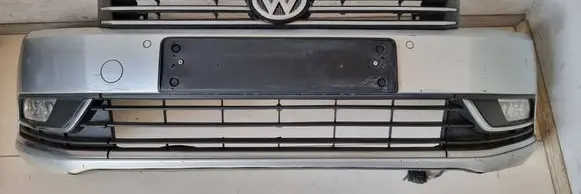 Volkswagen PASSAT B7 Front bumper 3AA807221