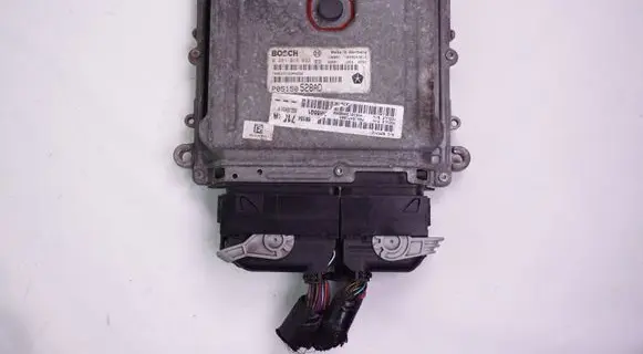 Chrysler Voyager Engine control unit/module P05150528AD 68154718AA