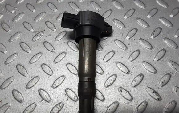 Mitsubishi Colt High voltage ignition coil MN195452 46141737