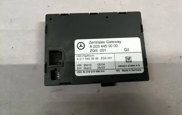 Mercedes-Benz C W203 Door control unit/module A2034450000