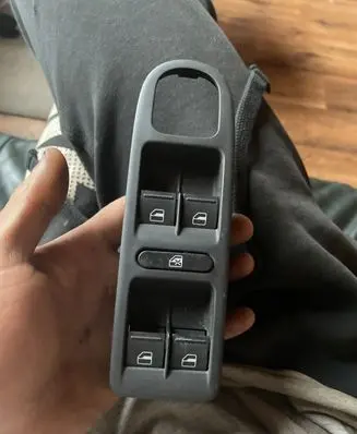 Volkswagen Golf VI Electric window control switch 1K4959857B