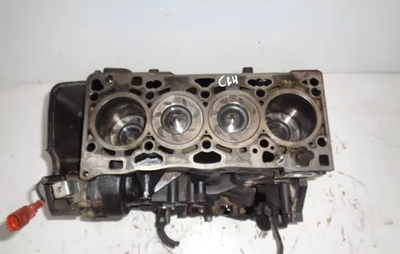 Volkswagen Golf VII Engine block CLH