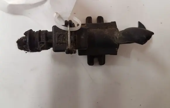 Opel Zafira A Vacuum valve 72244800