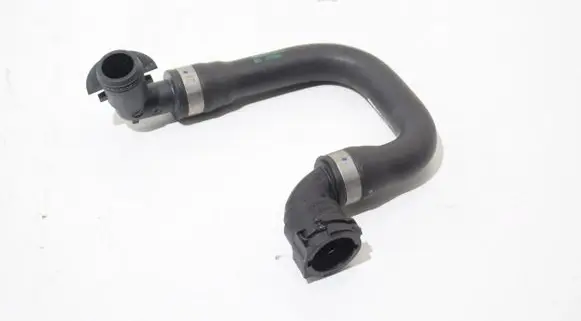 BMW X7 G07 Engine coolant pipe/hose 8488040