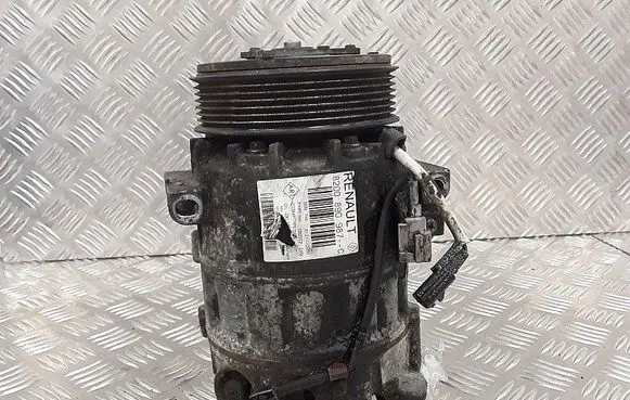 Renault Laguna III Air conditioning (A/C) compressor (pump) 8200890987c z0007224d